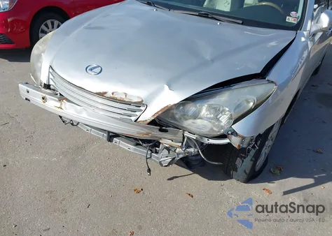 2002 Lexus Es 300 from USA, damaged, VIN JTHBF30G920020786